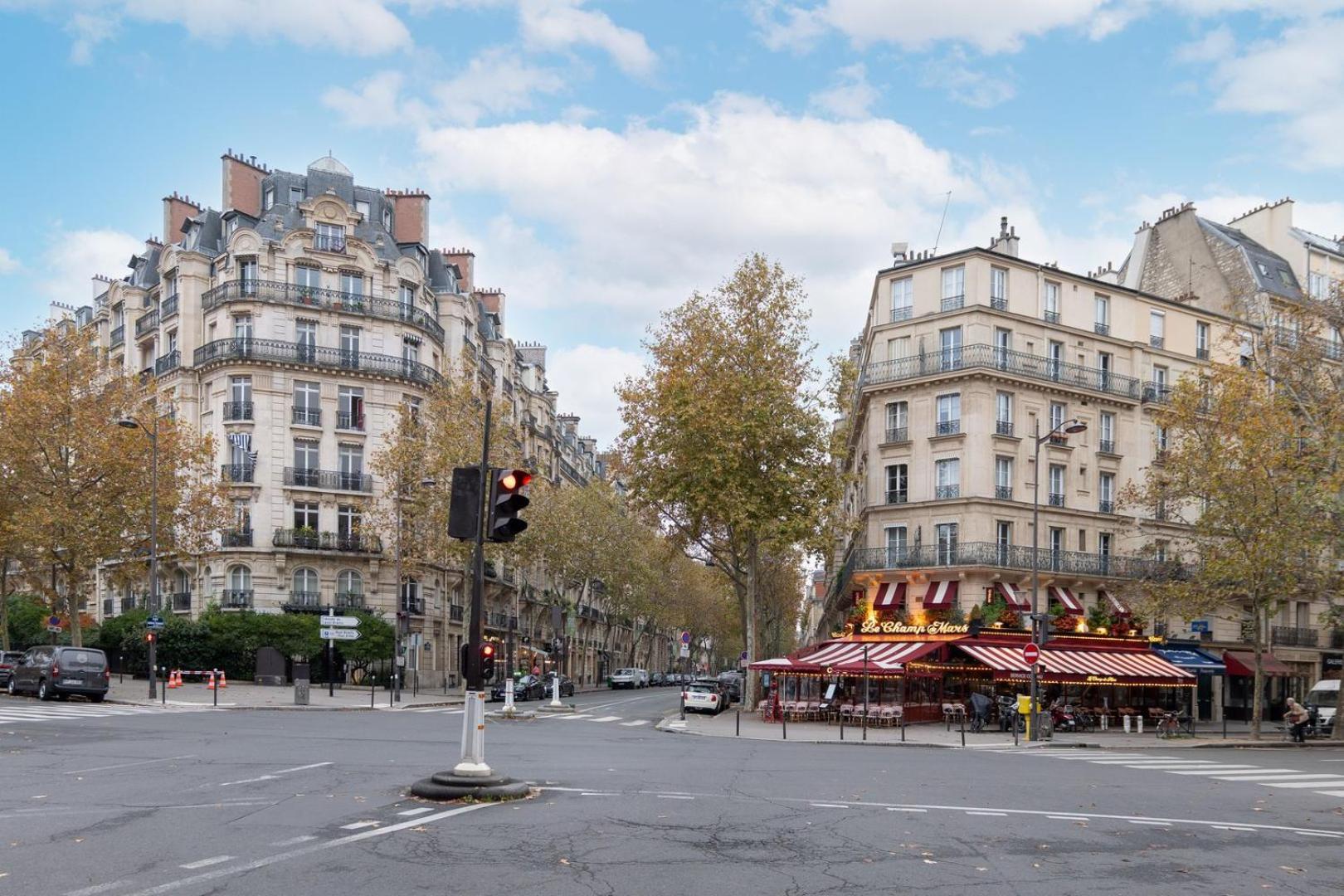 St Dominique Gem, 5 Min Walk To The Eiffel Tower